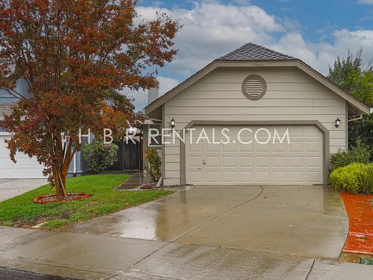2859 El Capitan Dr — Photo 1