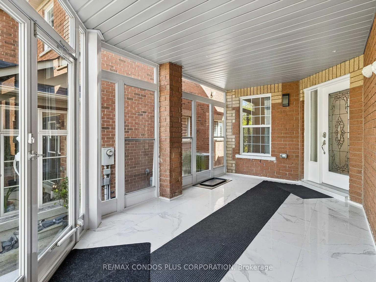 6 bed, $4,100 — Photo 4