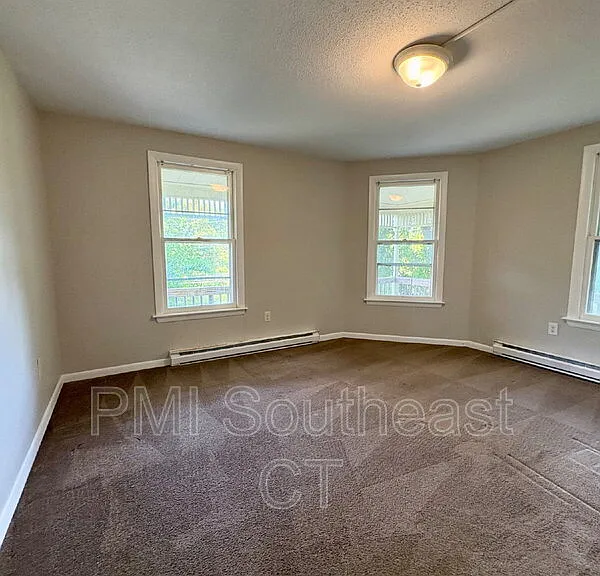 54 Hempstead St #1 — Photo 4