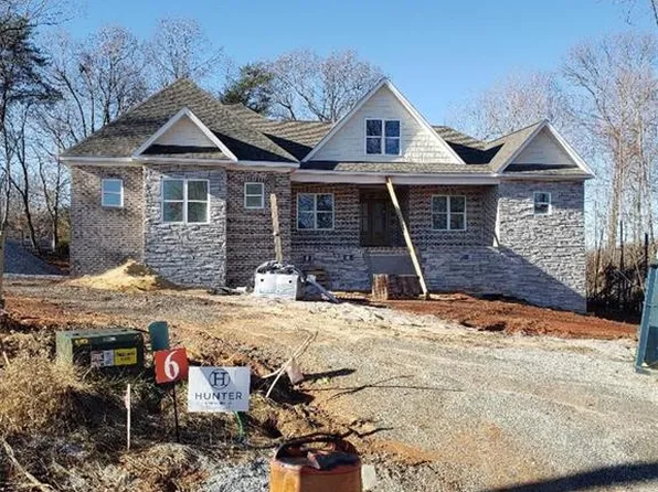275 Dyna Dr, Lexington, NC 27295