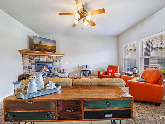5th image of 1623 Brookfield Ct