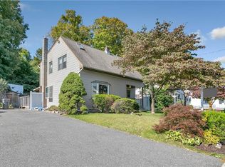 85 Brookside Ave, Naugatuck, CT 06770