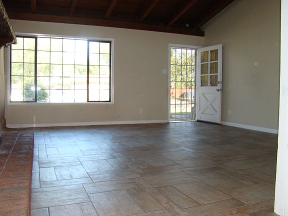 4th image of 386 S Marvin Dr