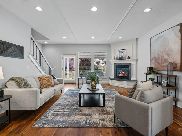 967 E Rubicon Dr, Boise, ID 83716