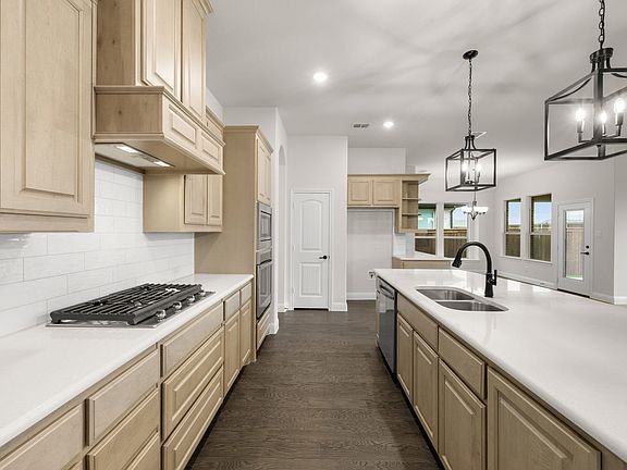 7th image of this home