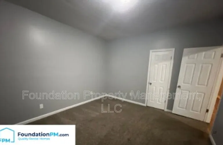 735 Roanoke Ave — Photo 13