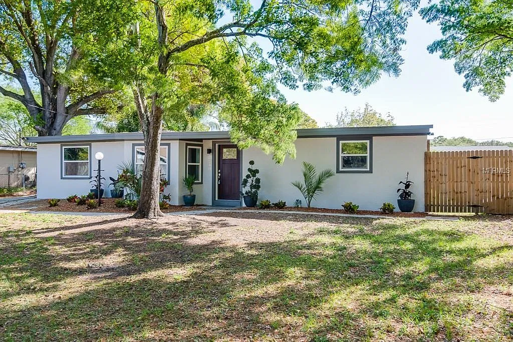 4 bed, 1765 sqft, $1,400 — Photo 1