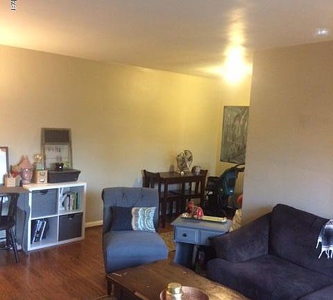 2nd image of 2653 Taylorsville Rd APT 1D