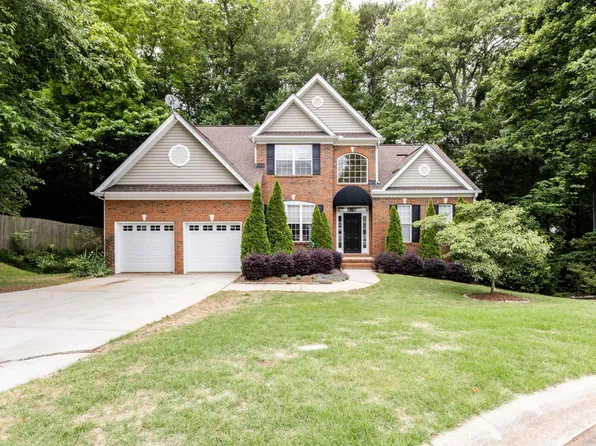 107 Stream Run Ct, Greenville, SC 29617