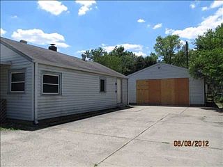 2nd image of 1236 S Centennial St