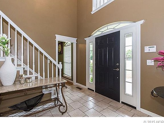 5th image of 4525 Royal Oak Ln