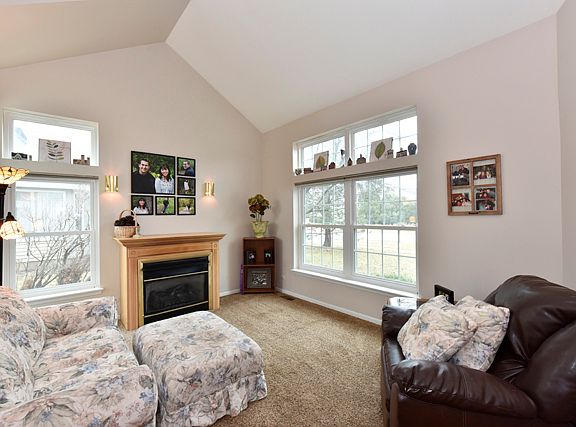 4th image of 279 Penny Ln