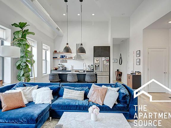 5th image of 3437 W Fullerton Ave #2W