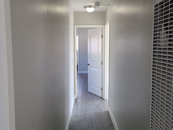 5th image of 10720 Woodbine St #4