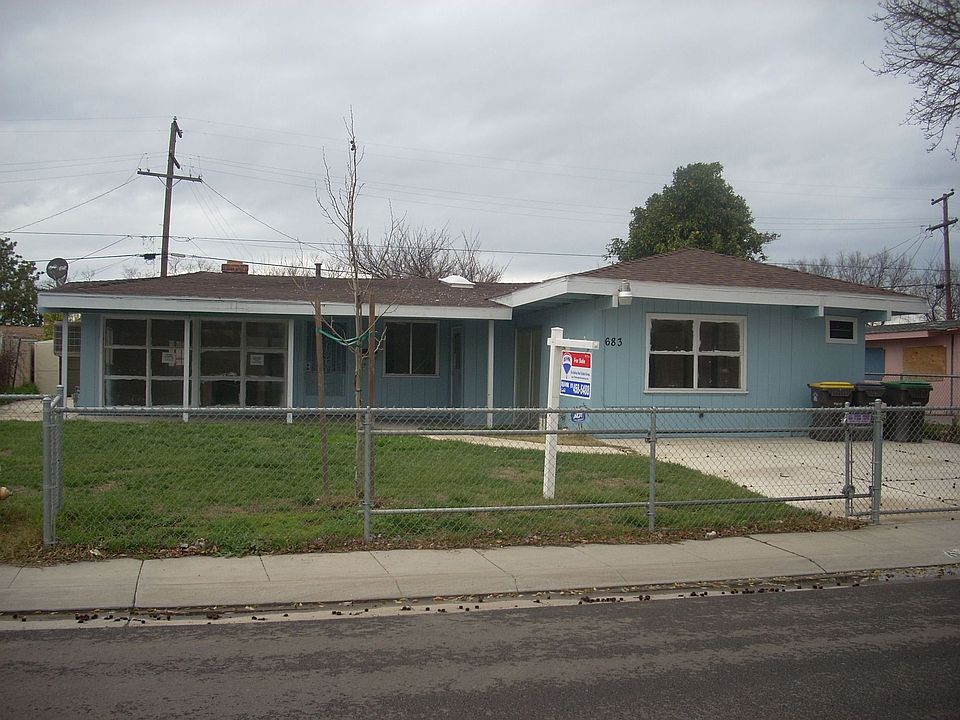 1st image of 683 Chicago Ave