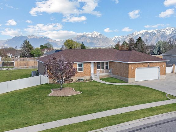 2nd image of 9497 S Lady Dove Ln