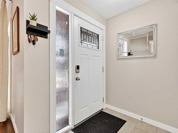 3rd image of 263 W Shawmeadows Rd SW