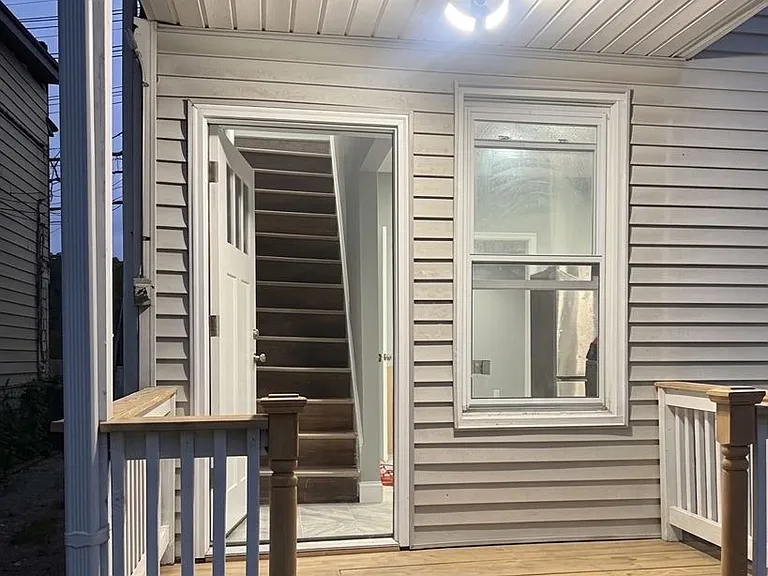 542 Ringwood Ave #A — Photo 4