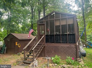 2596 High Top Rd, Linden, VA 22642