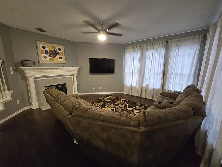 9805 Cliffside Dr — Photo 7