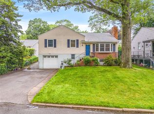 1400 Raleigh Rd, Mamaroneck, NY 10543