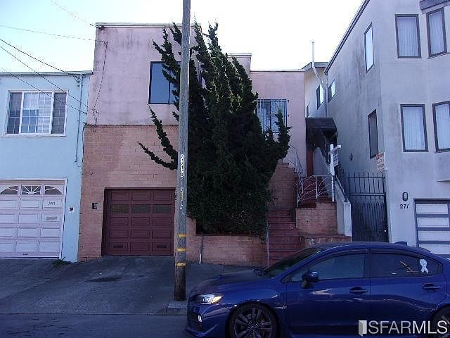 2nd image of 269 Gaven St