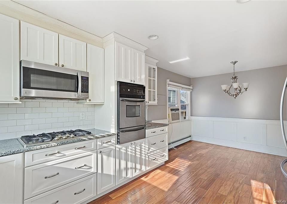 224 Edgewood Ave Yonkers, NY Zillow