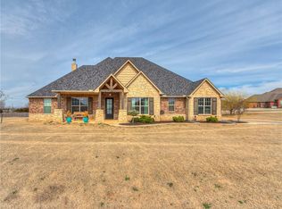 4855 Crestmere Ln, Edmond, OK 73025