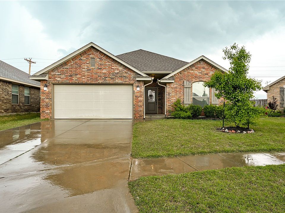 3212 Texarkana Ct Yukon OK 73099 Zillow