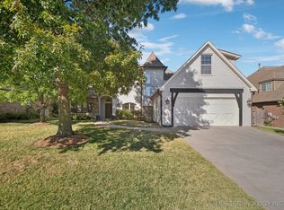 671 W 77th Pl, Tulsa, OK 74132