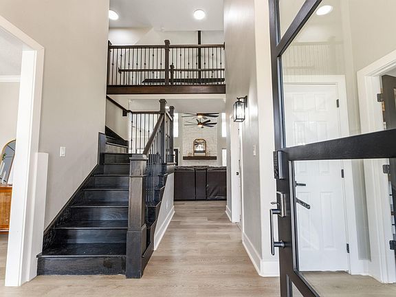 3rd image of 14319 Timbergreen Dr