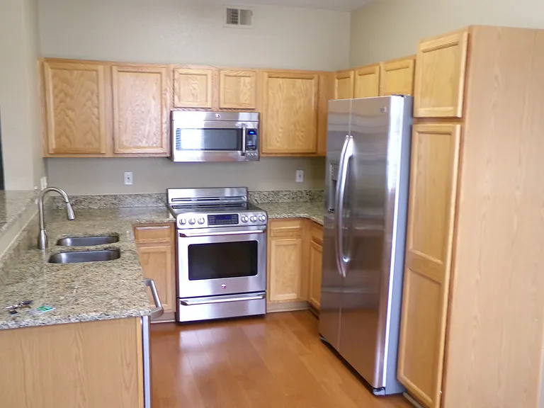 3002 W Elizabeth St #13D — Photo 6
