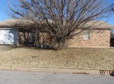 1304 Sunset Dr, Iowa Park, TX, 76367