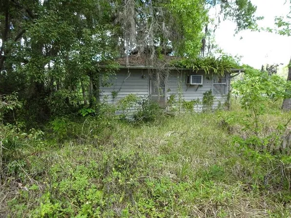 56500 Elm Rd, Astor, FL 32102