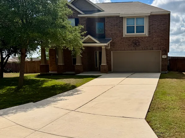 1805 Logan, New Braunfels, TX 78130
