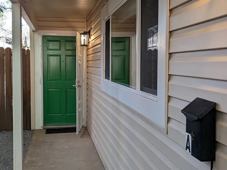 440 Lincoln St #A — Photo 17