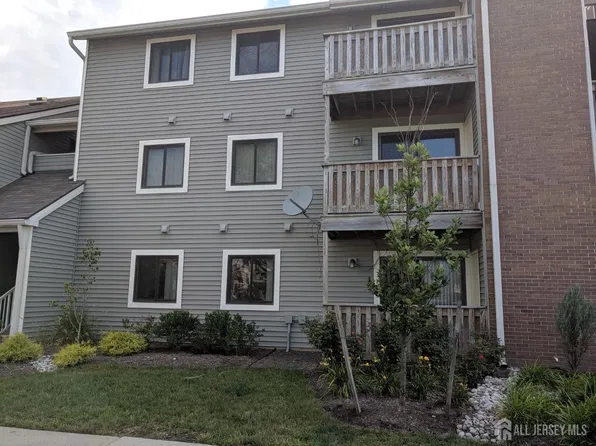 4805 Ravens Crest Dr #4805, Plainsboro, NJ 08536