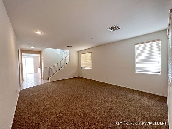 3rd image of 251 Hickory Heights Ave
