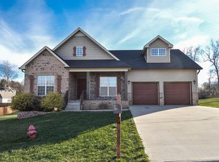 997 Ernest Stewart Dr, Clarksville, TN 37042