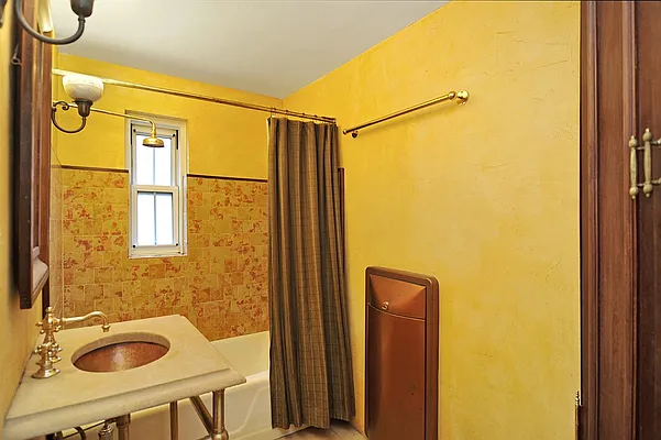 Sold by Corcoran | media 13