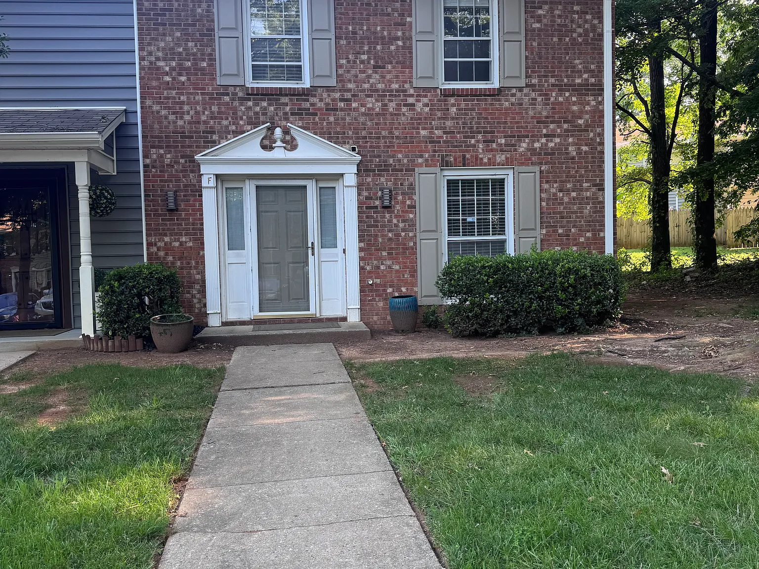 3 bed, 2.5 bath, 1466 sqft, $1,680 — Photo 2