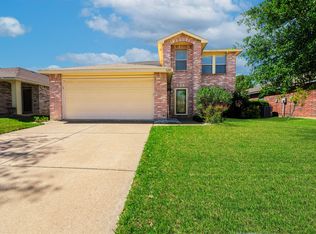 5209 Prestwick Dr, Fort Worth, TX 76135