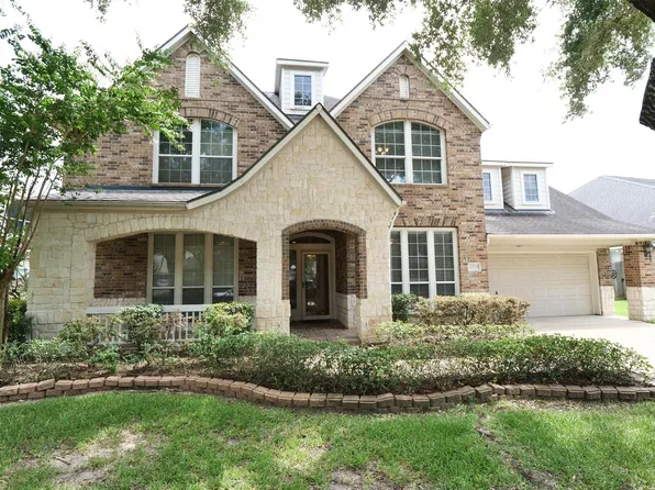 22719 Sierra Lake Ct, Katy, TX 77494