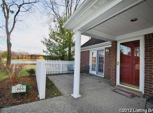 1000 Garden Pointe Pl, Lyndon, KY 40242