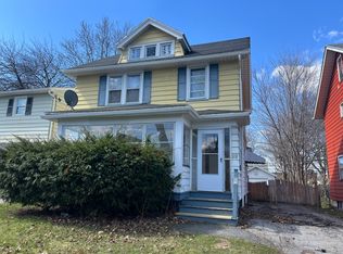 89 Eastview Ave, Rochester, NY 14609