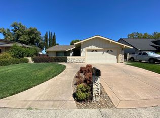 8704 Via Alta Way, Elk Grove, CA 95624