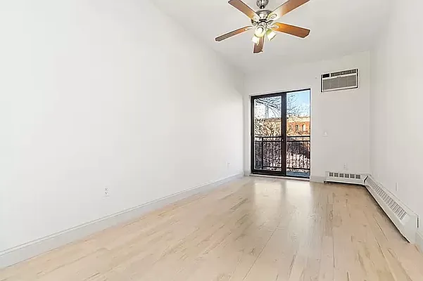 Rented by REAL New York | media 8