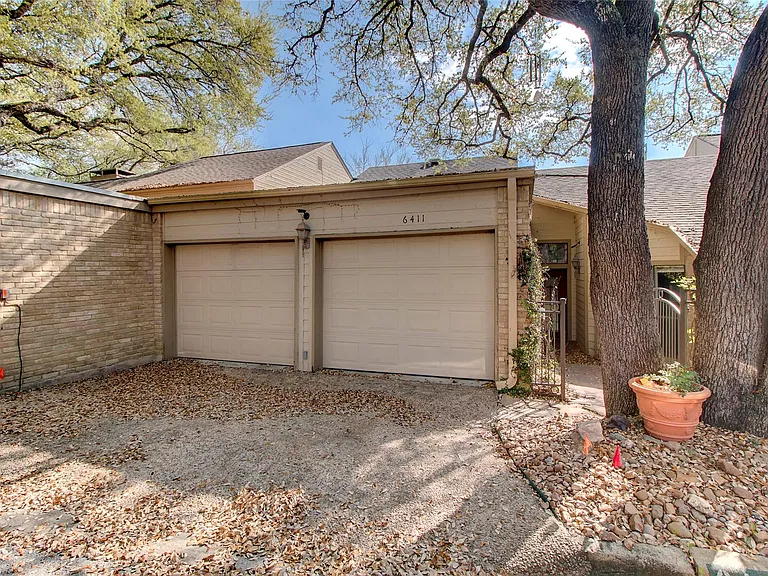 6411 Five Acre Wood St — Photo 21