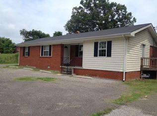 10633 Highway 52 E, Red Boiling Springs, TN 37150