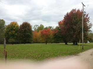 202 W Neuman Rd, Pinconning, MI 48650